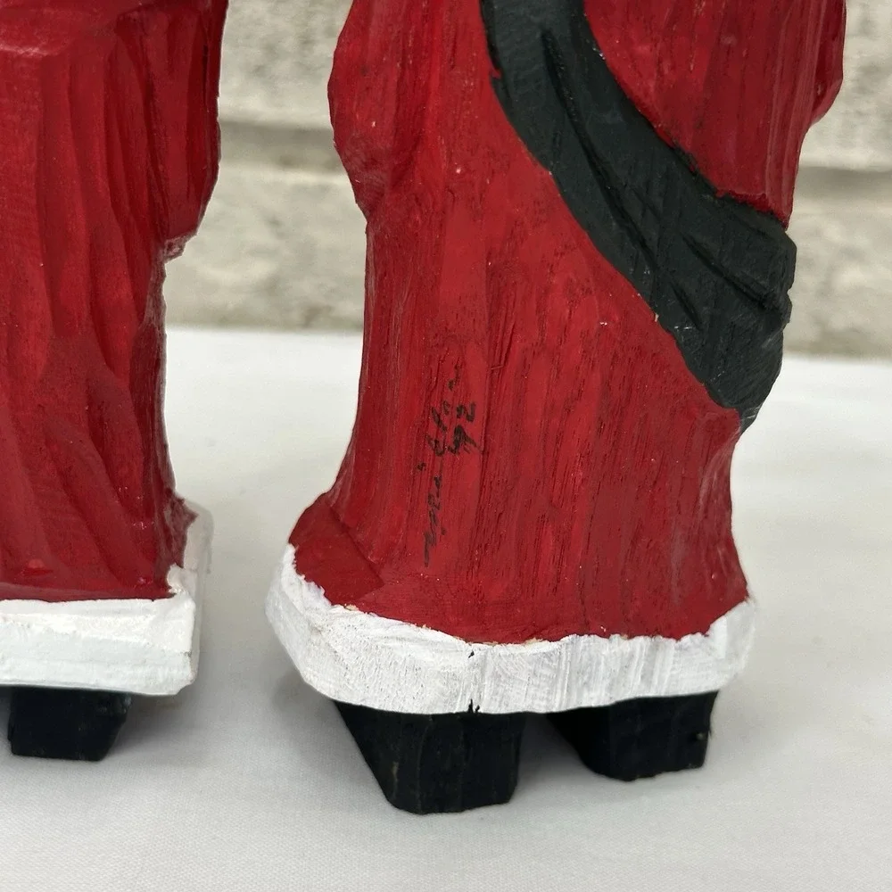 Vintage Hand-Carved Wooden Santa Claus Mrs Claus Figurine 7
